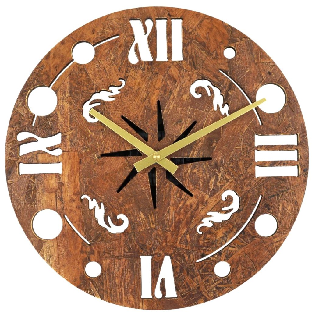 棕紅色木質鏤空掛鐘 鄉村風 Rustic Red Wooden Wall Clock with Roman Numerals – Front View