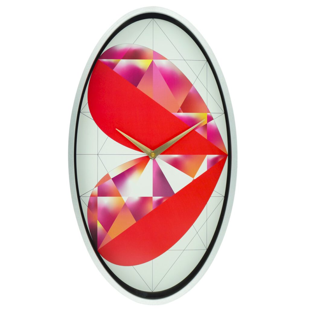 緋紅幾何藝術時鐘，紅色抽象構成的橢圓掛鐘 Oval geometric art clock in crimson red, expressing energy and emotion
